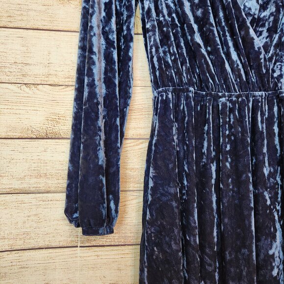 Modcloth Dress Size Small Totally Crushed It Velvet Mini Dress Velour Slate Blue - Picture 3 of 16